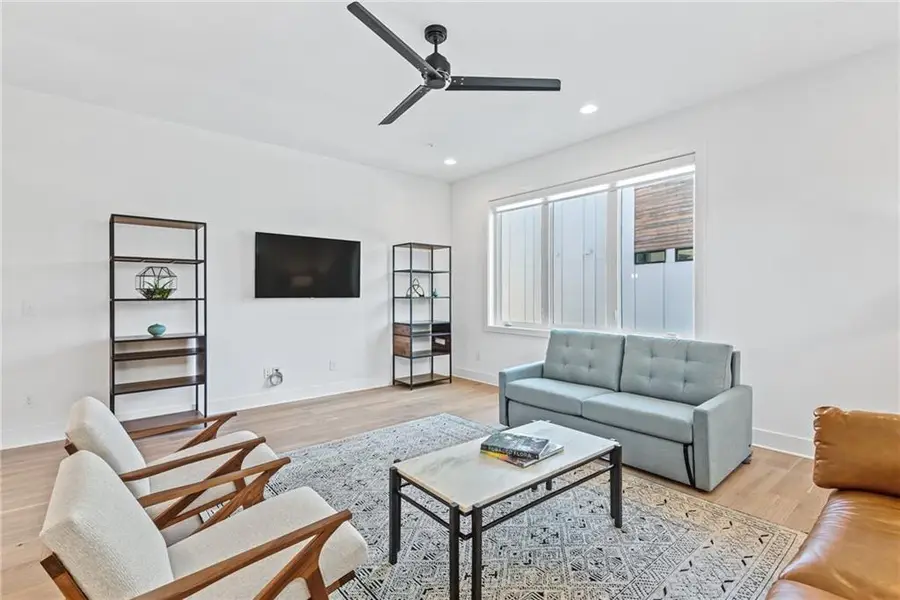 2424 Memorial Drive Se #3, Atlanta, GA 30317 - Image #2