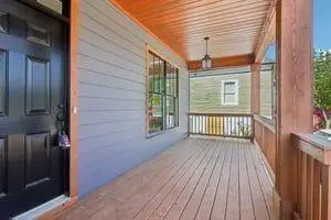 682 Shelton Avenue Sw, Atlanta, GA 30310 - Image #2