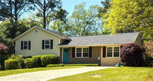 1105 Woodleigh Road Se, Marietta, GA 30008