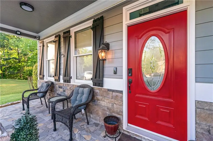 2582 Corey Park Drive, Loganville, GA 30052 - Image #2