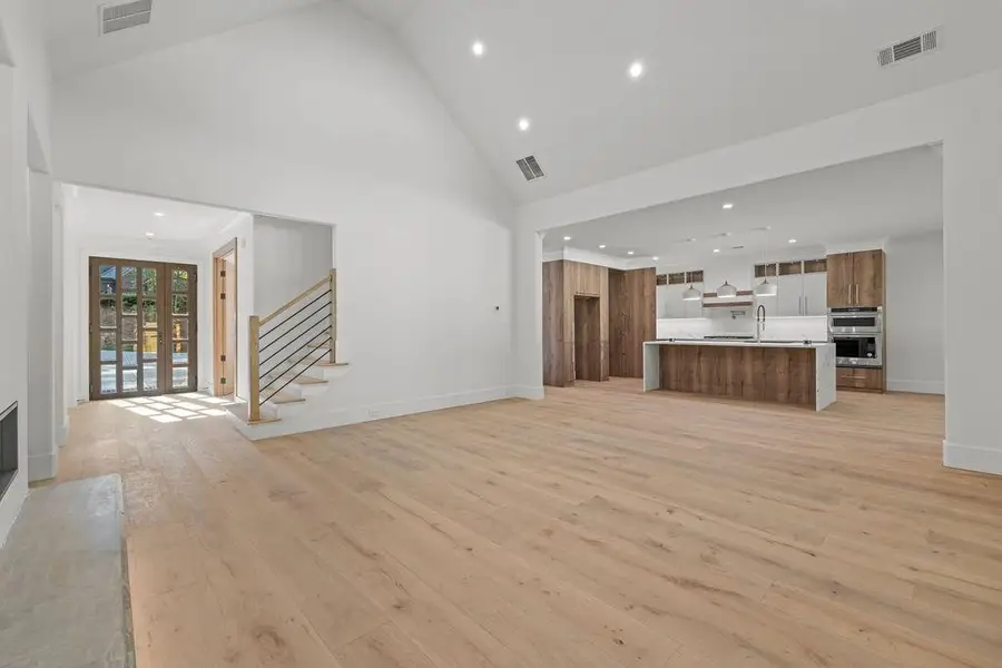 535 Shamrock Drive, Cumming, GA 30040 - Image #3