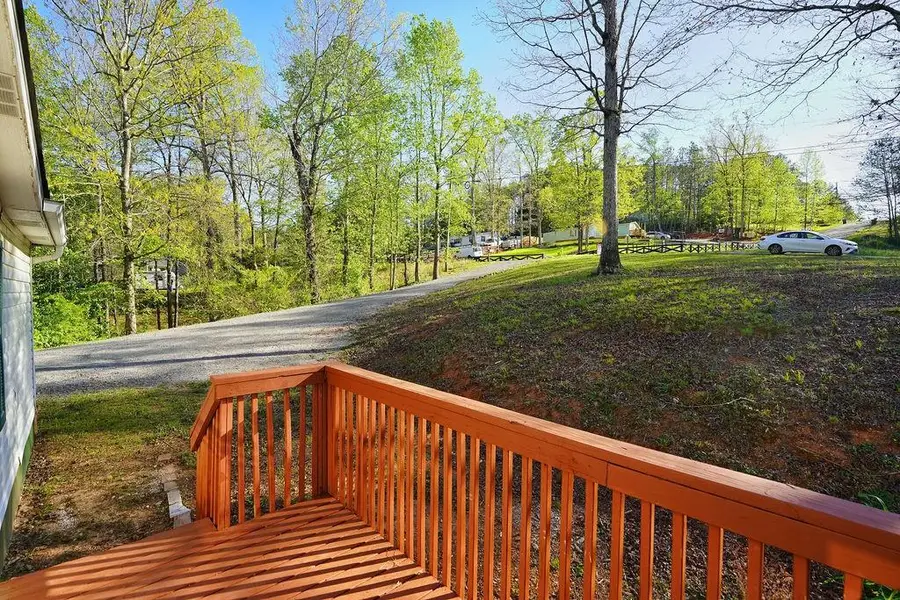 116 Chivalry Lane, Ball Ground, GA 30107 - Image #3