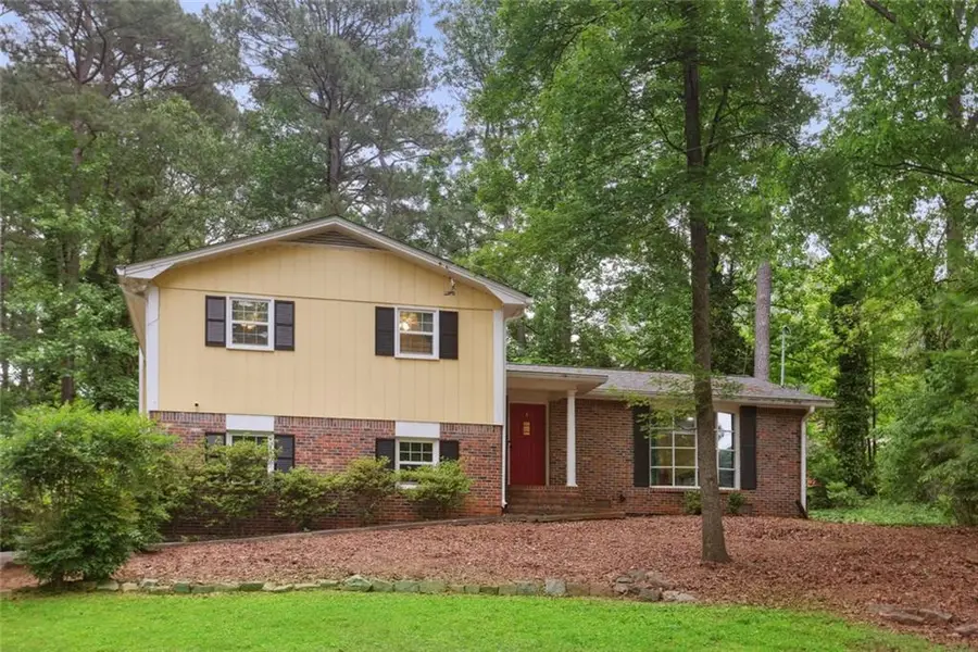 358 W Wind Drive Sw, Lilburn, GA 30047 - Image #2