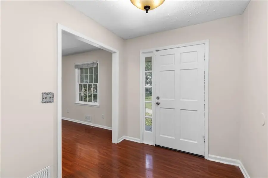 440 Ohern Court, Stone Mountain, GA 30088 - Image #3