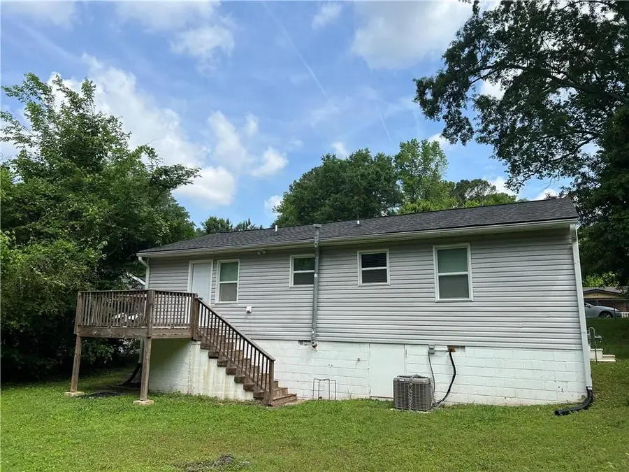 907 Stonewall Drive Se, Atlanta, GA 30315 - Image #2