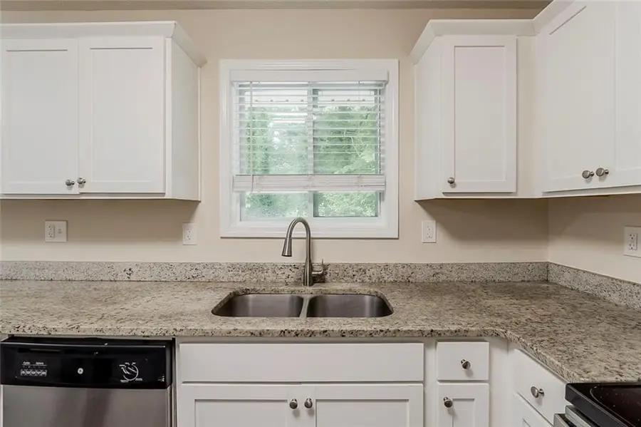 733 San Fernando Drive Se, Smyrna, GA 30080 - Image #3