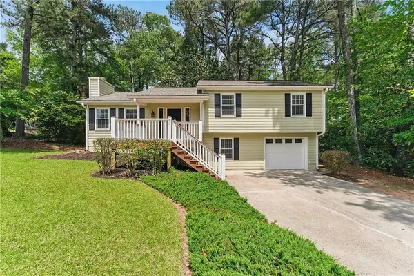 708 Wind Song Trace, Woodstock, GA 30189