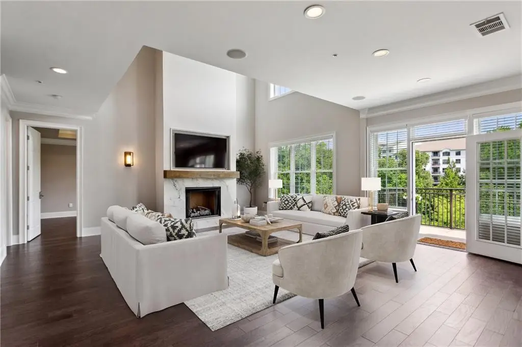 3280 Stillhouse Lane Se #401, Vinings, GA 30339 - Image #1