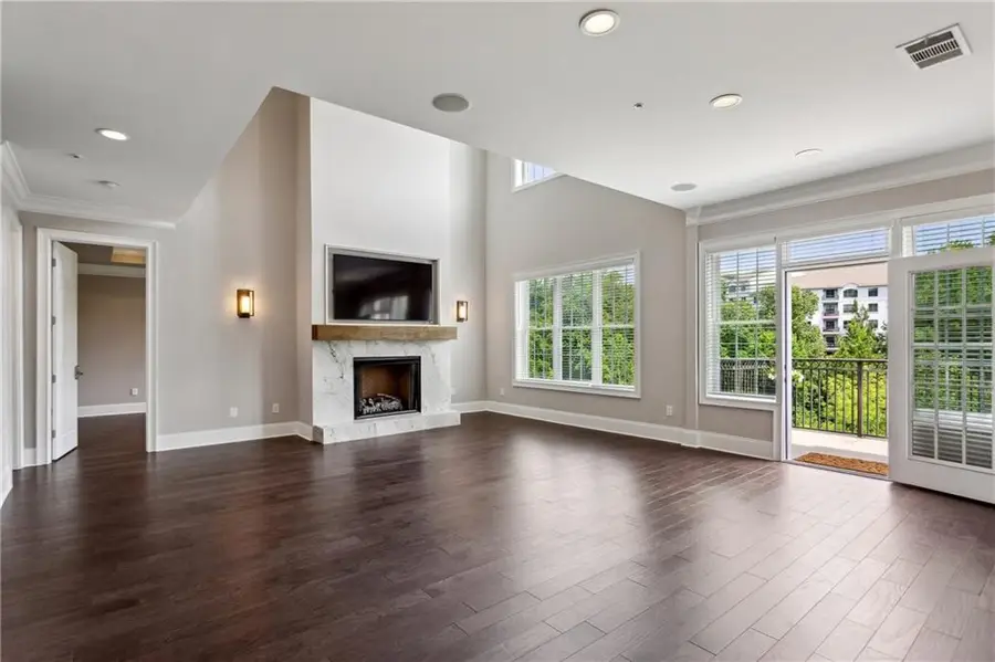 3280 Stillhouse Lane Se #401, Vinings, GA 30339 - Image #3