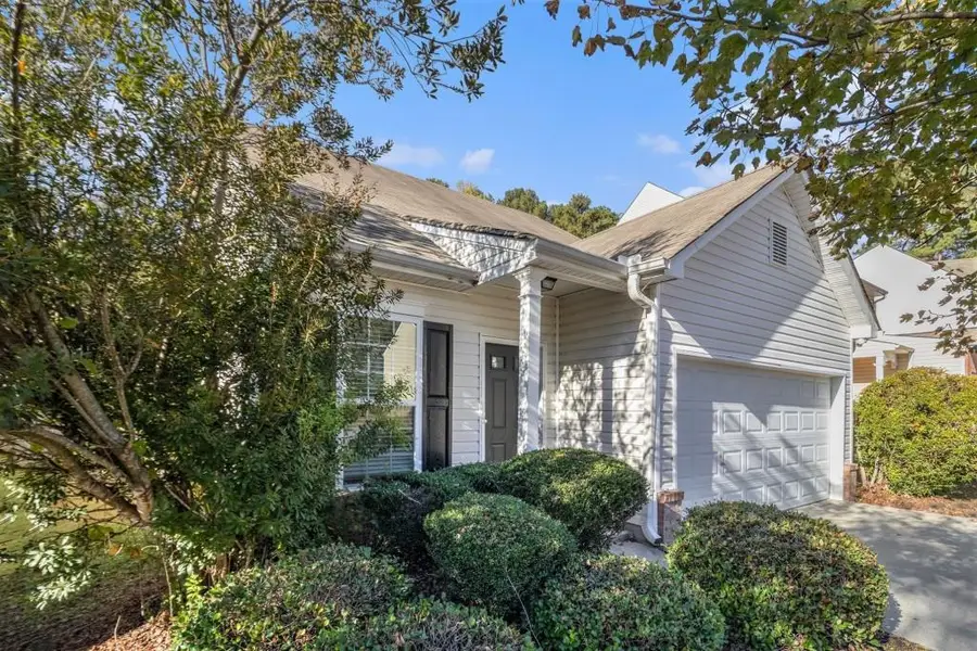 3827 Shenfield Drive, Union City, GA 30291 - Image #3