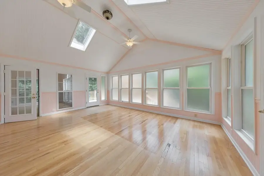 915 Chipley Court, Marietta, GA 30062 - Image #3