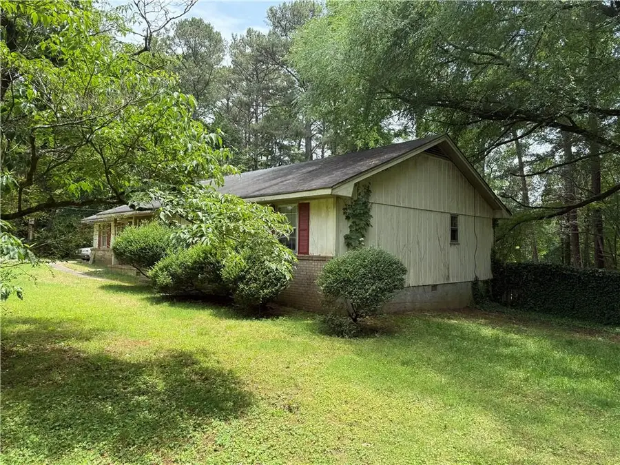 108 Fair Oaks Drive Se, Conyers, GA 30094 - Image #3
