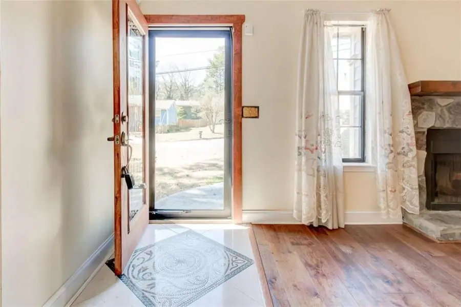 2211 Jonathan Avenue, Lithonia, GA 30058 - Image #3