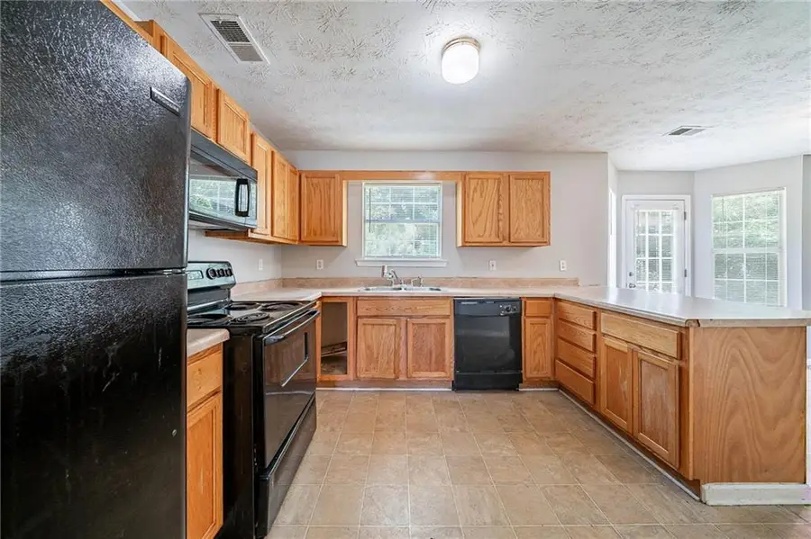 3283 Sugar Creek Falls Avenue Se, Atlanta, GA 30316 - Image #2