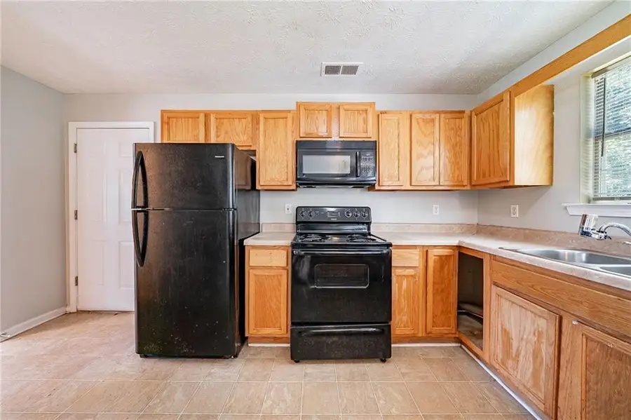 3283 Sugar Creek Falls Avenue Se, Atlanta, GA 30316 - Image #3