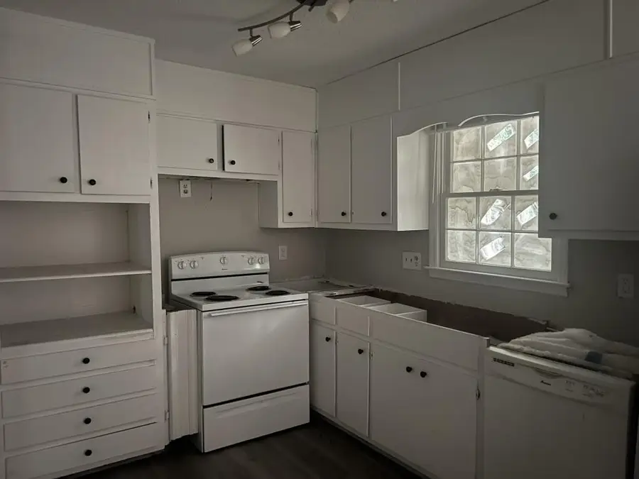 971 Canyon Trail Sw, Marietta, GA 30060 - Image #3