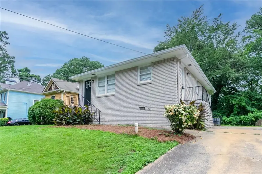 933 Capitol View Avenue Nw, Atlanta, GA 30318 - Image #3
