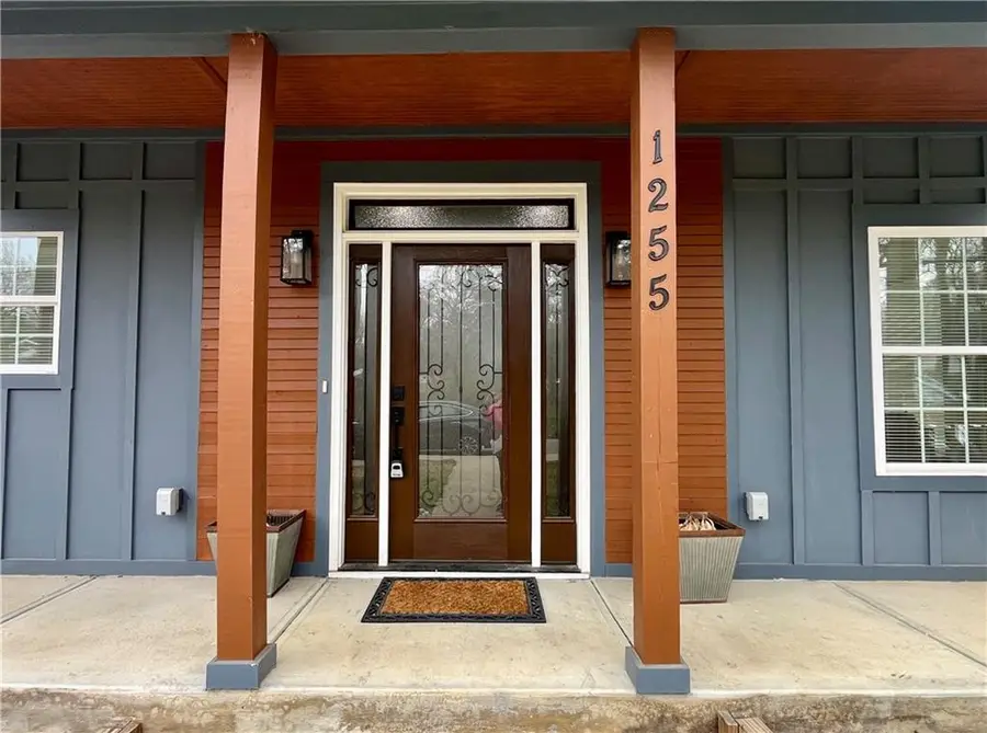 1255 Plaza Avenue Sw, Atlanta, GA 30310 - Image #2