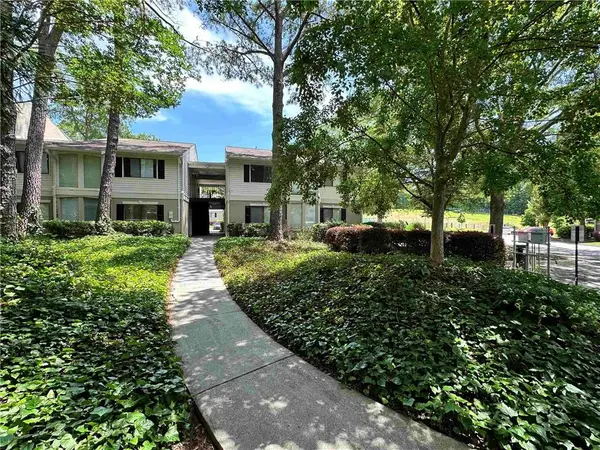 1503 Wingate Way #1503, Sandy Springs, GA 30350