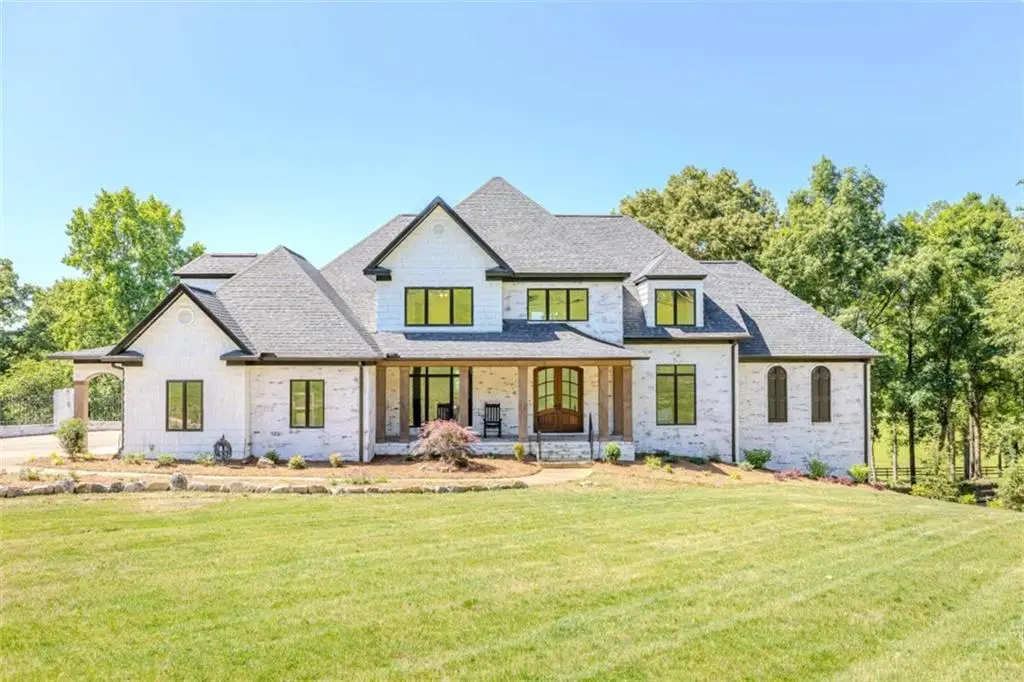 3241 Horseleg Creek Road Sw, Rome, GA 30165 - Image #1