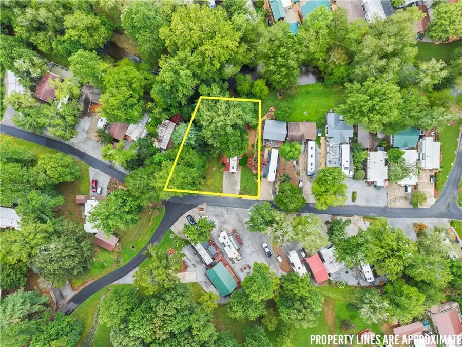 407 Hidden Valley Road, Cleveland, GA 30528 - #2