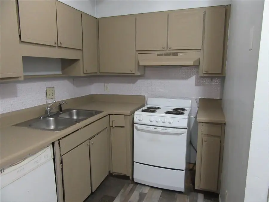 1993 Whitehall Forest Court, Atlanta Decatur, GA 30316 - Image #3