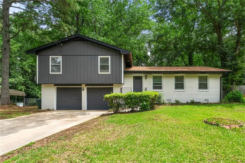 586 Chris Circle, Lawrenceville, GA 30044 - #1