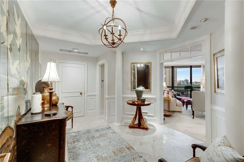 2660 Peachtree Road Nw #10H, Atlanta, GA 30305 - Image #1