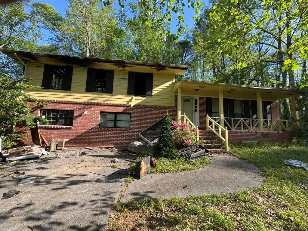 447 Martindale Court, Stone Mountain, GA 30088 - Image #1