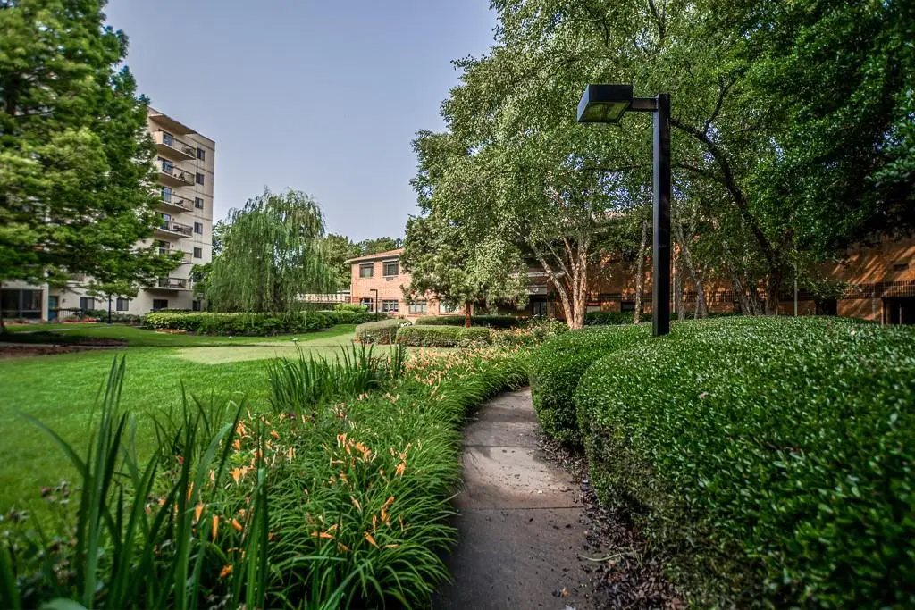 1800 Clairmont Lake #A226, Decatur, GA 30033 - Image #1