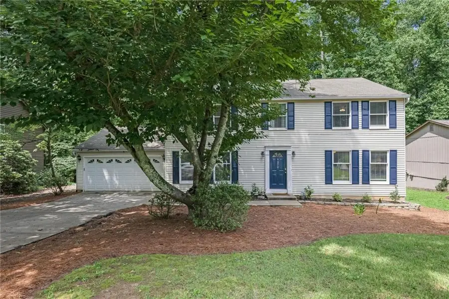 9470 Hillside Drive, Roswell, GA 30076 - Image #2