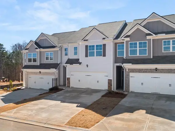 6698 Corryton Street, Flowery Branch, GA 30542