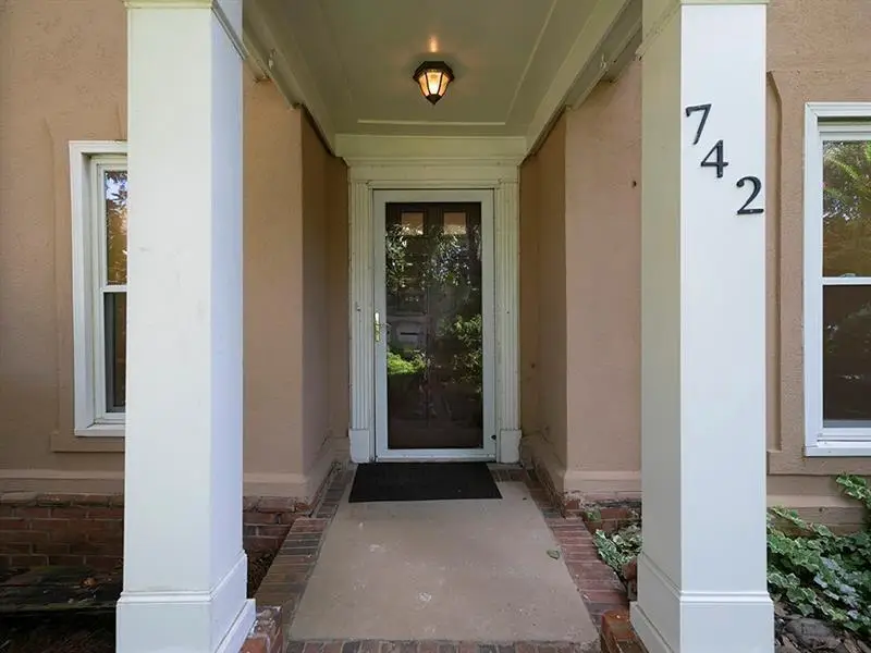 742 Olde Towne Lane, Marietta, GA 30068 - Image #2