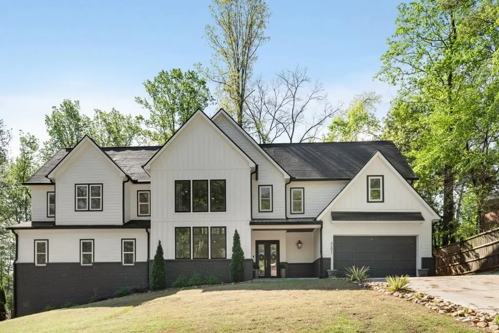 4201 Brookview Drive Se, Vinings, GA 30339 - Image #1