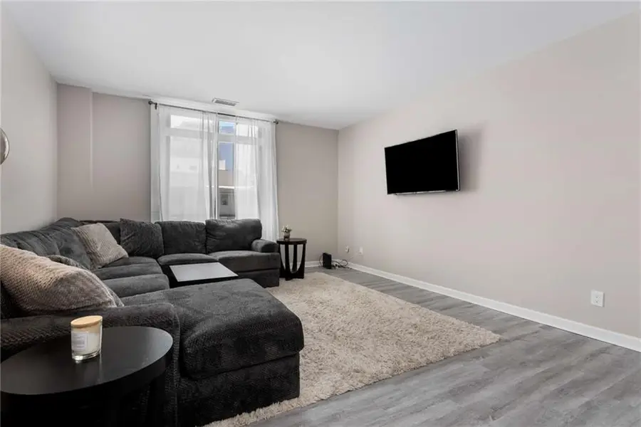 1421 Peachtree Street Ne #401, Atlanta, GA 30309 - Image #3