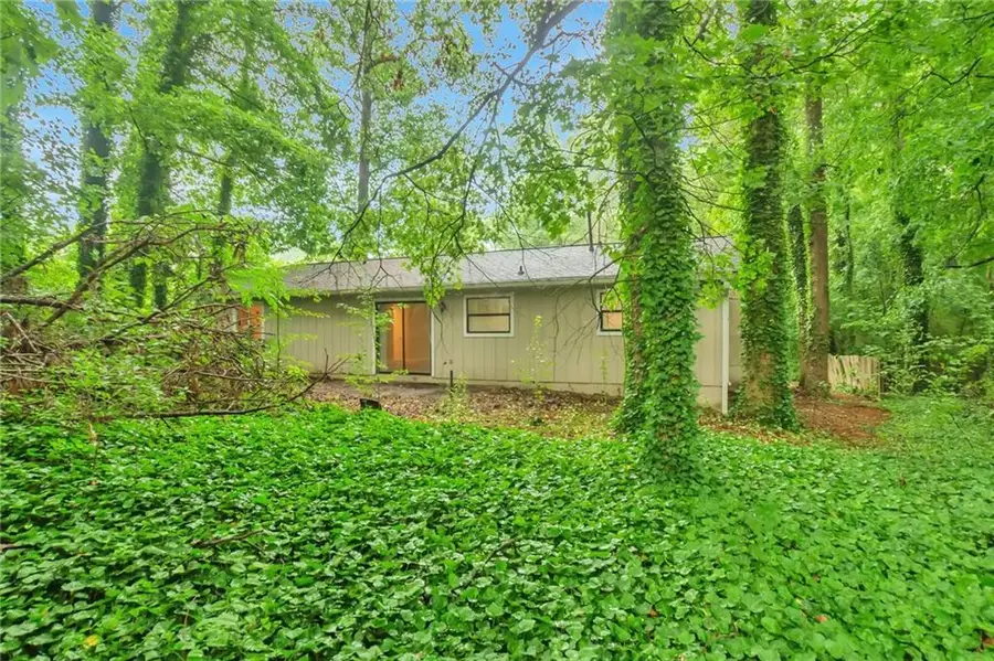 5577 Whittondale Road, Lithonia, GA 30058 - Image #3