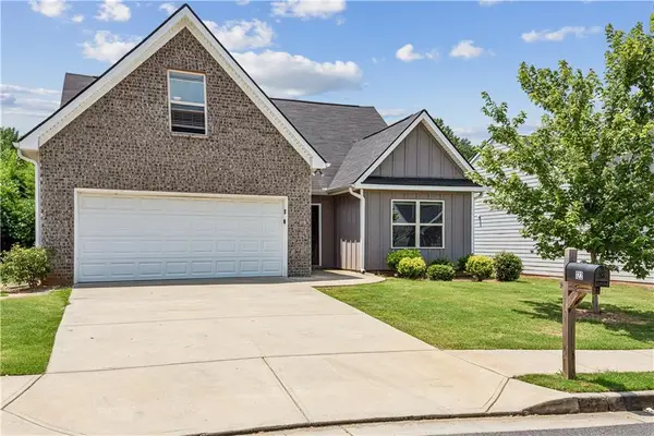 122 W Lexington Avenue, Griffin, GA 30223