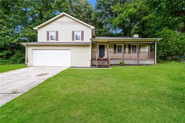 6194 Golden Meadow Court, Riverdale, GA 30296