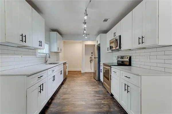 1914 North Avenue Nw, Atlanta, GA 30318