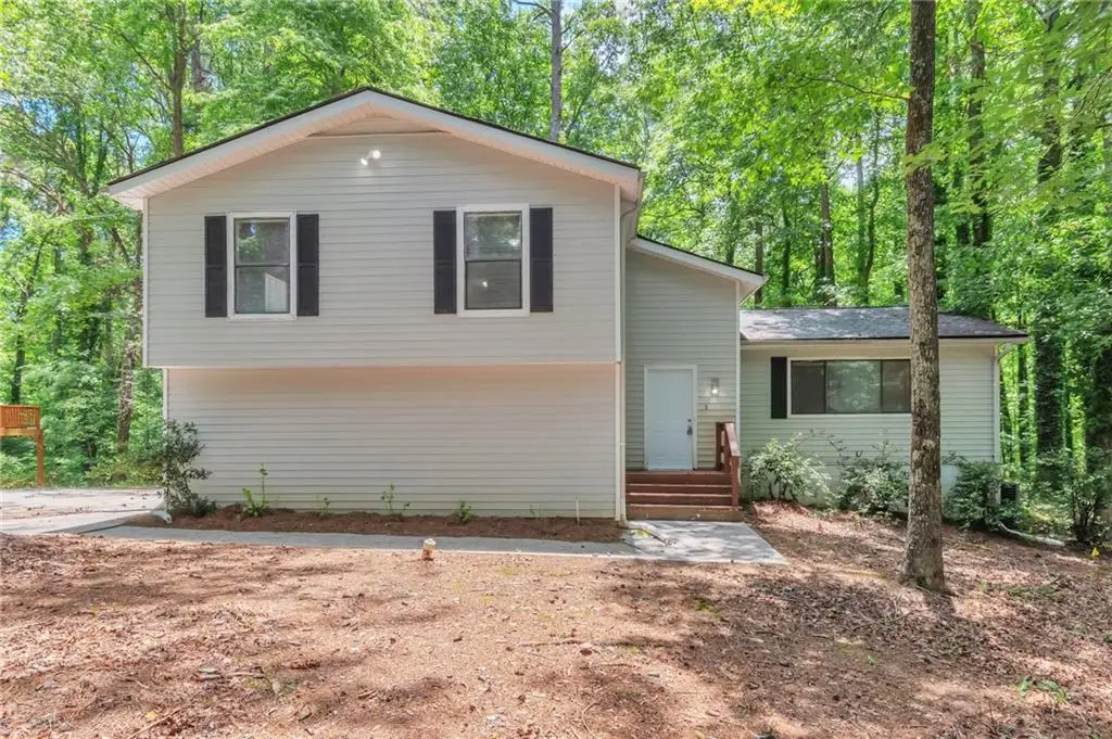5215 Mainstreet Park Drive, Stone Mountain, GA 30088 - Image #1