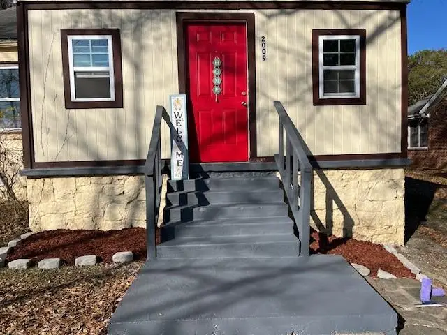 2009 Baker Road Nw, Atlanta, GA 30318 - Image #2