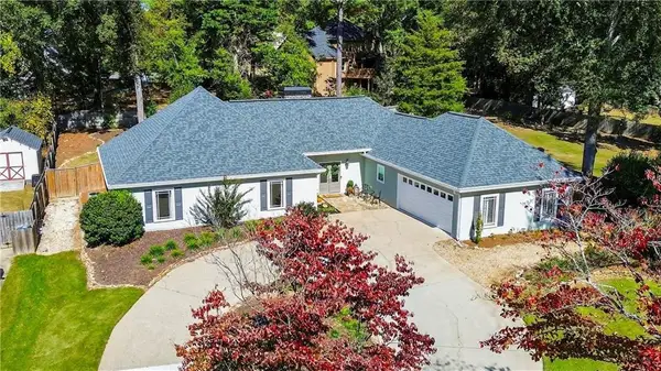 4016 Dover Avenue, Alpharetta, GA 30009