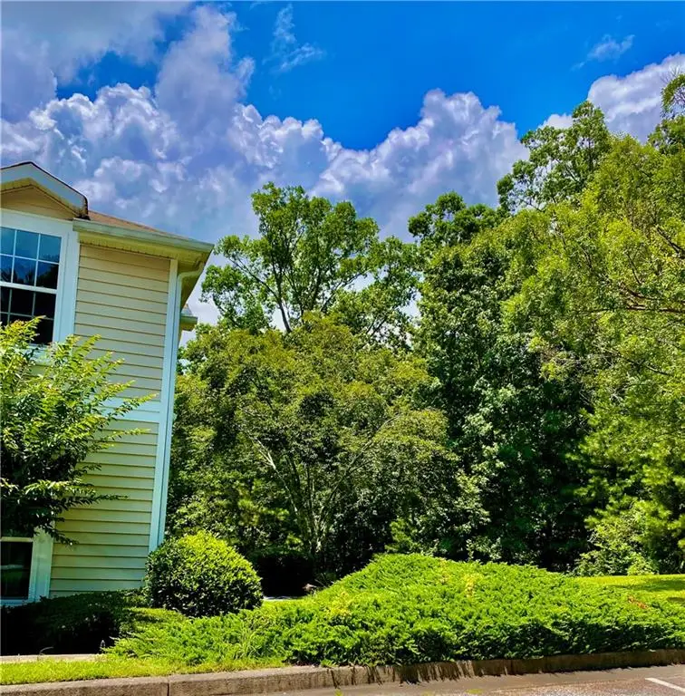 1428 Orchard Park Drive, Stone Mountain, GA 30083 - Image #2