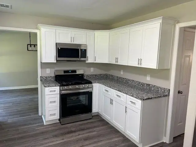 433 Rhett Drive, Loganville, GA 30052 - Image #3