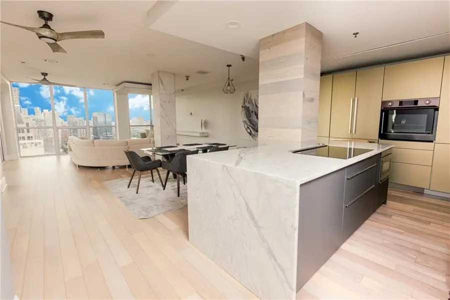 1280 W Peachtree Street Nw #4003, Atlanta, GA 30309 - Image #2