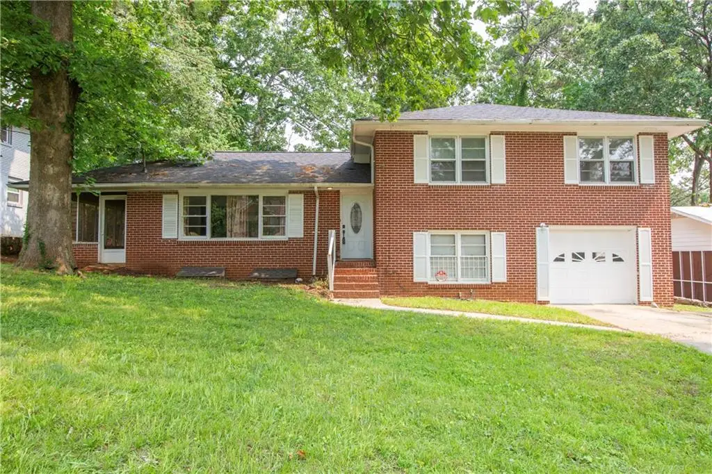 1558 Boulderwoods Drive Se, Atlanta, GA 30316 - Image #1