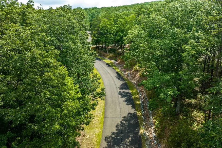 307 Stonehaven Court, Jasper, GA 30143 - Image #2