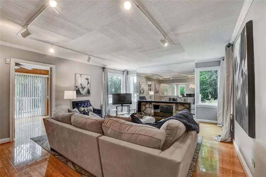 1530 Niskey Lake Trail Sw, Atlanta, GA 30331 - Image #2