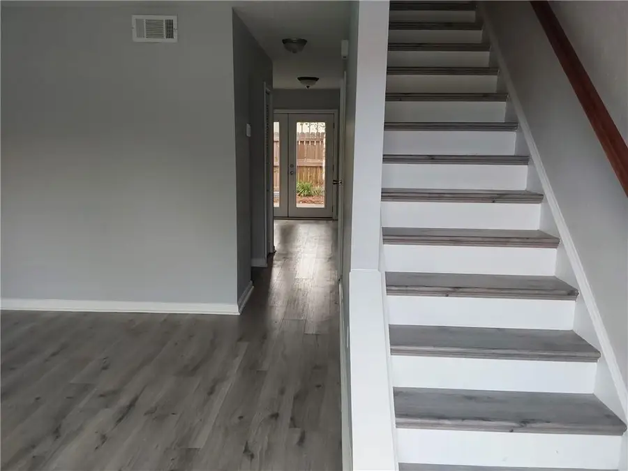 1818 Ashborough Drive #E, Marietta, GA 30067 - Image #3