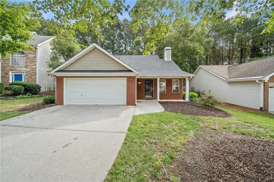 172 Stoneforest Drive, Woodstock, GA 30189 - Image #2